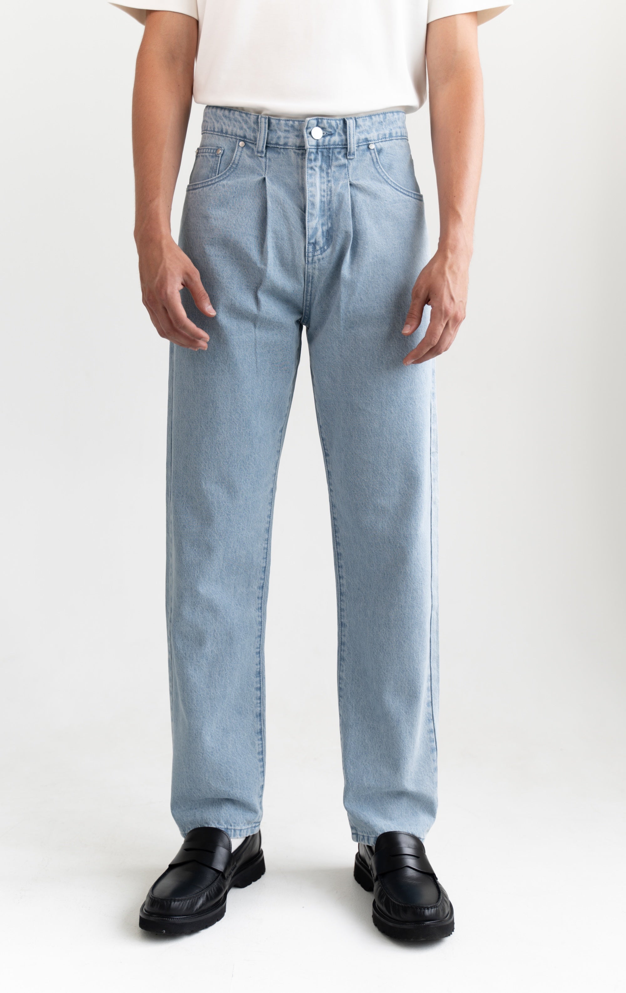 Pleated Core Jeans