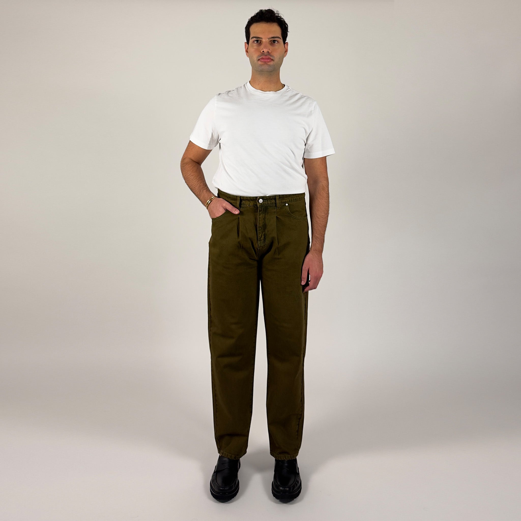 Pleated Core Jeans - Olive Green