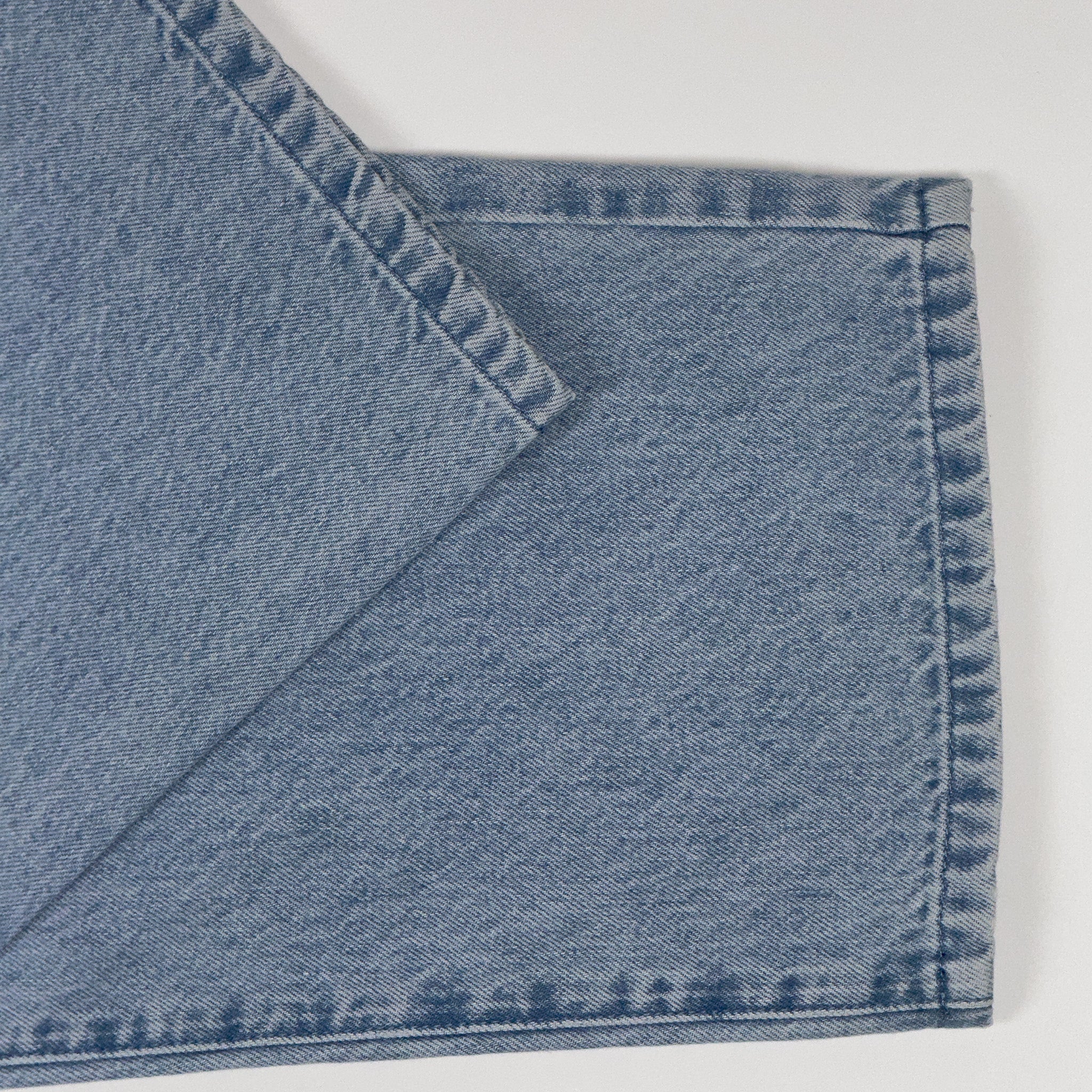 Pleated Core Jeans - Light Blue