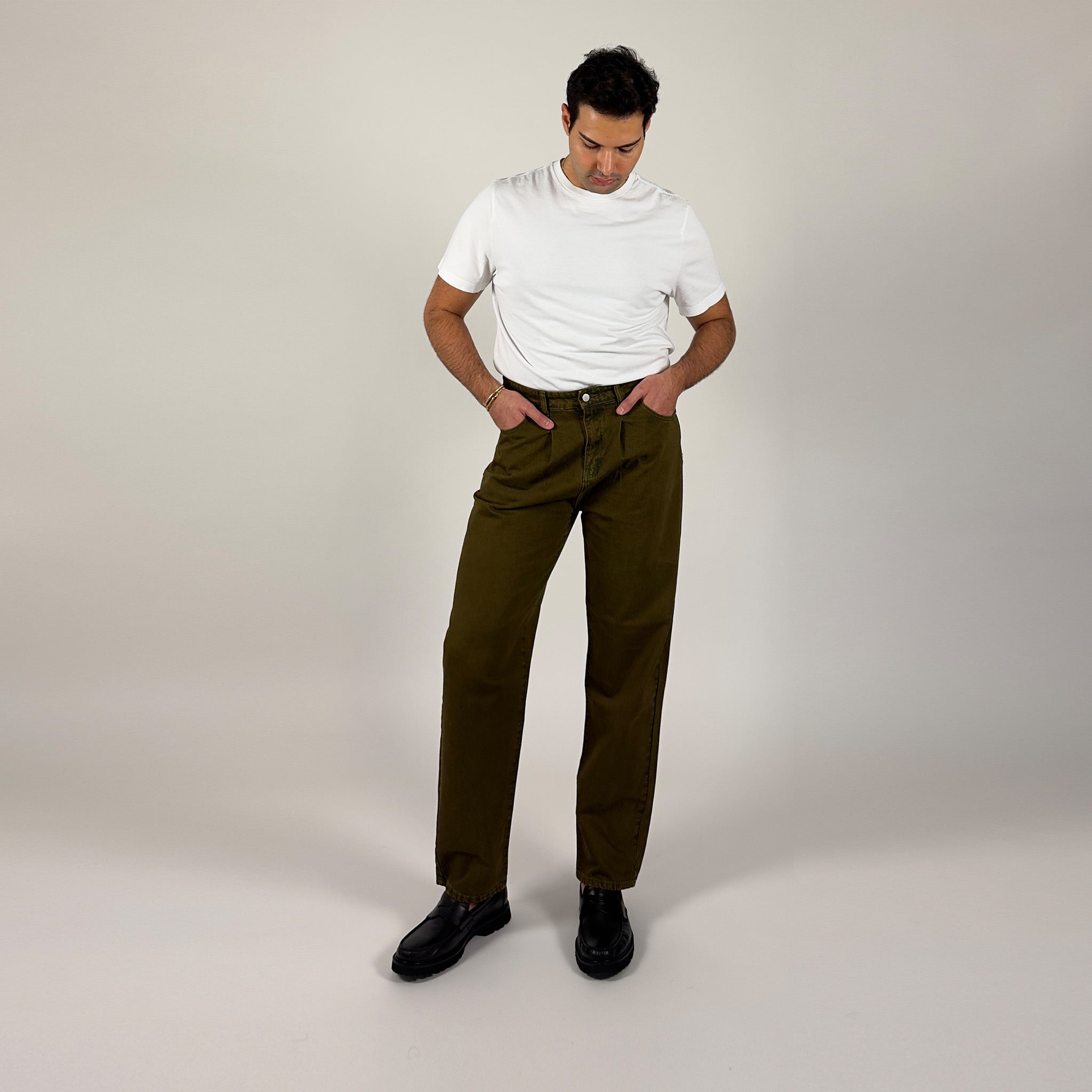 Pleated Core Jeans - Olive Green