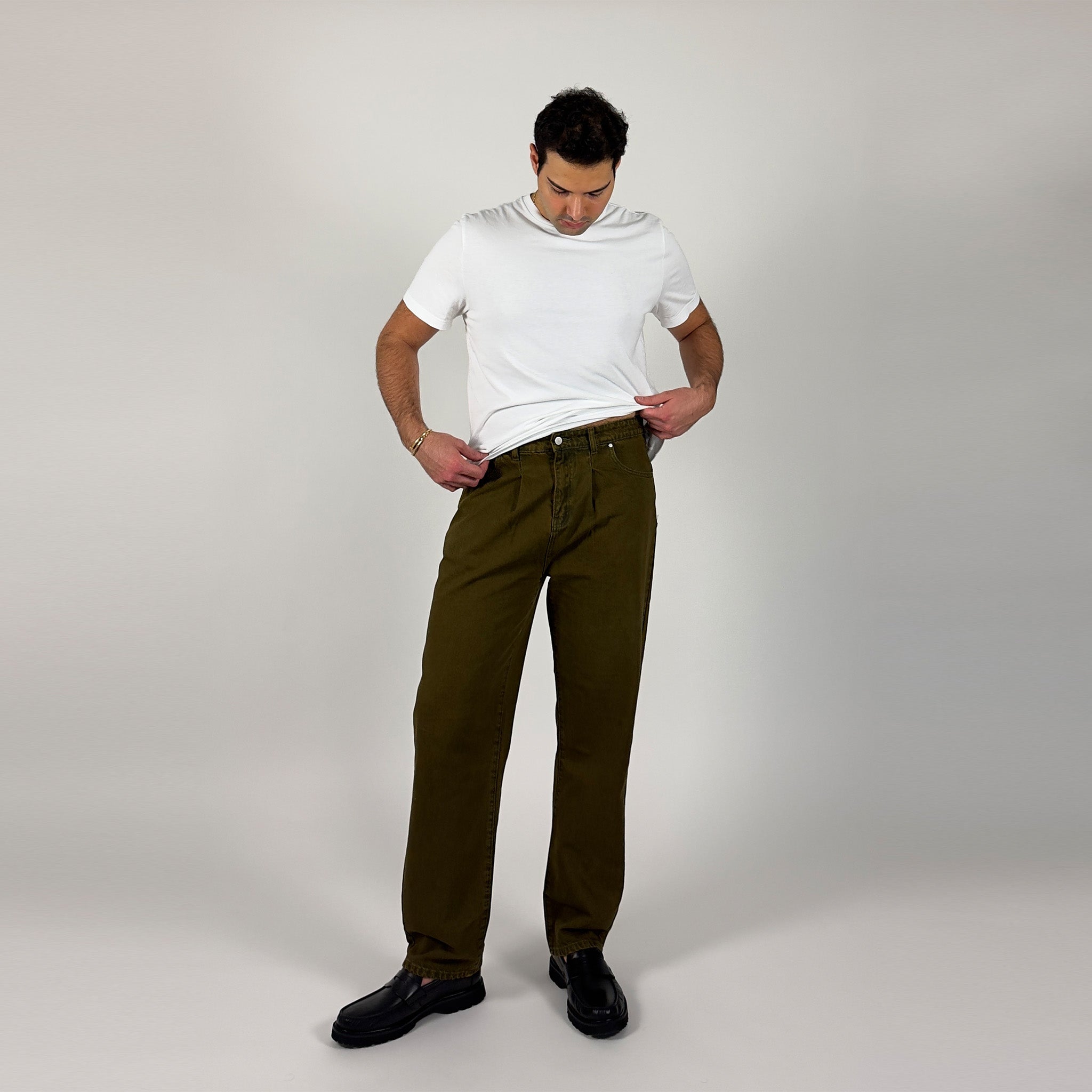 Pleated Core Jeans - Olive Green